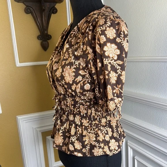 DEREK LAM 10 CROSBY
Rhea Printed Linen Blend Top - Picture 7 of 10